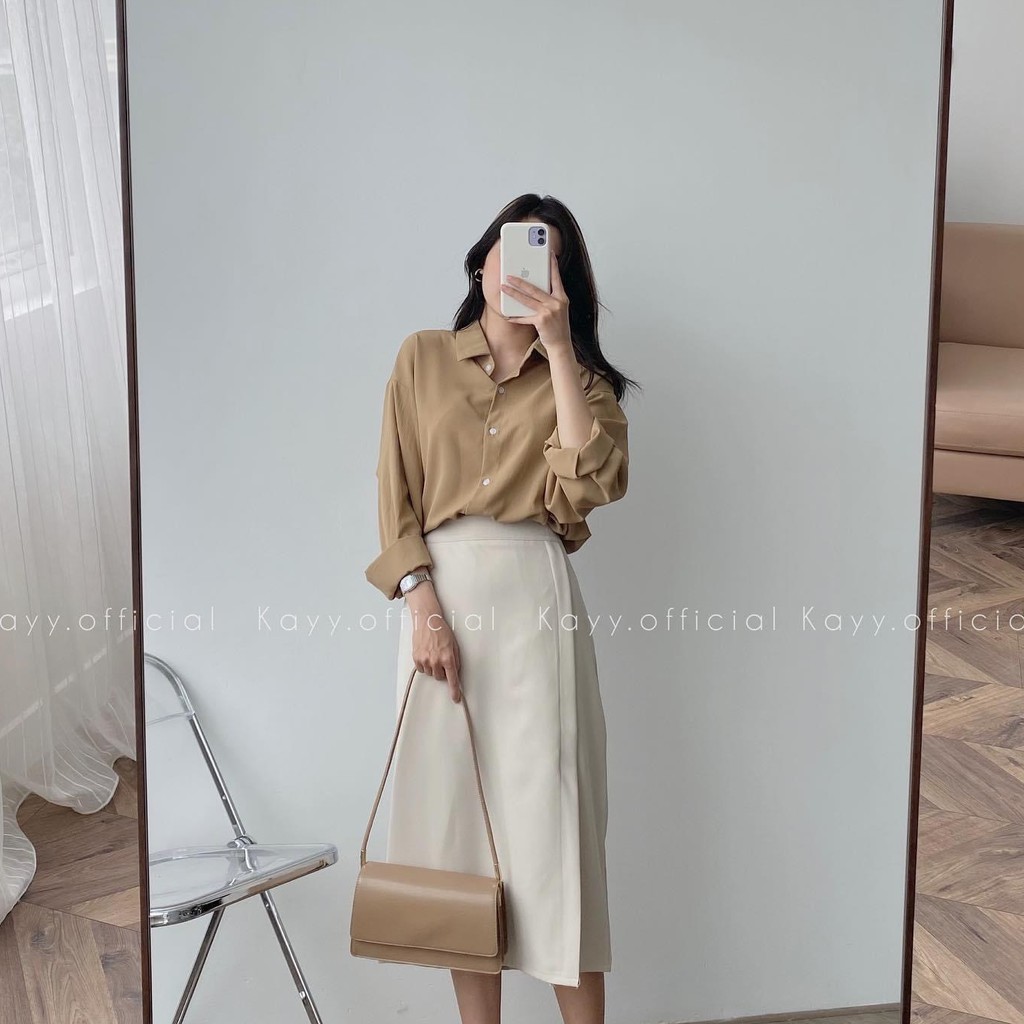 Set áo sơ mi kèm chân váy xẻ sang chảnh