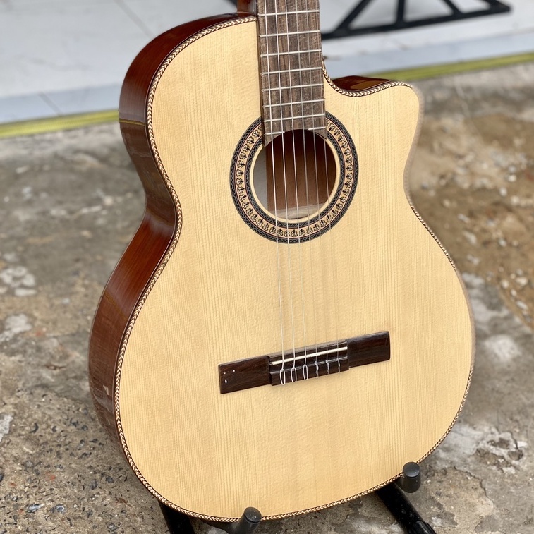 Đàn Guitar Classic Dáng Khuyết Bông Lúa CF-74 Gỗ Hồng Đào Nguyên Tấm