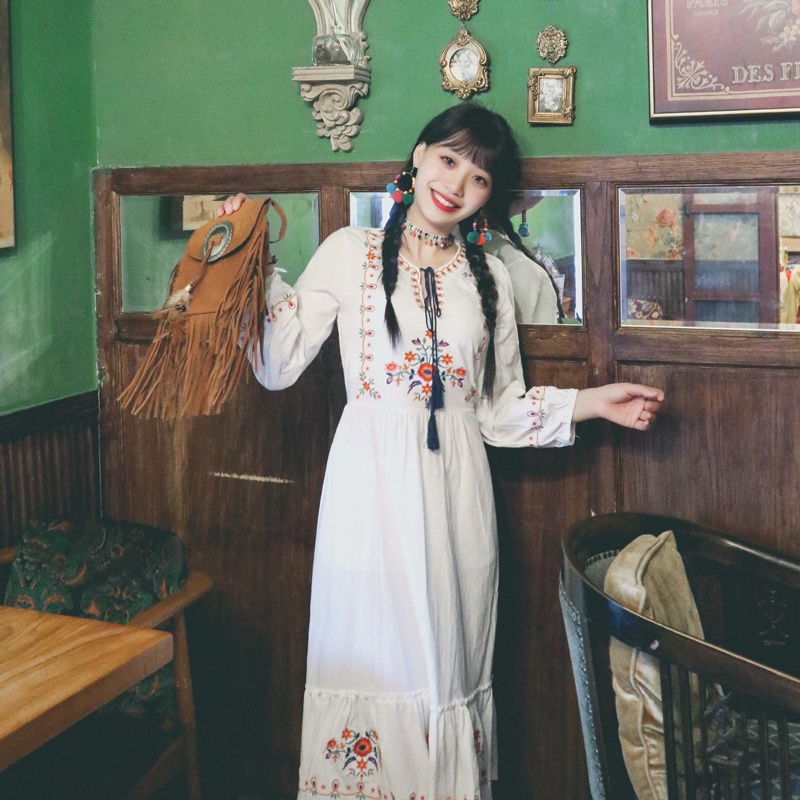 Váy boho thêu hoa dáng maxi dài