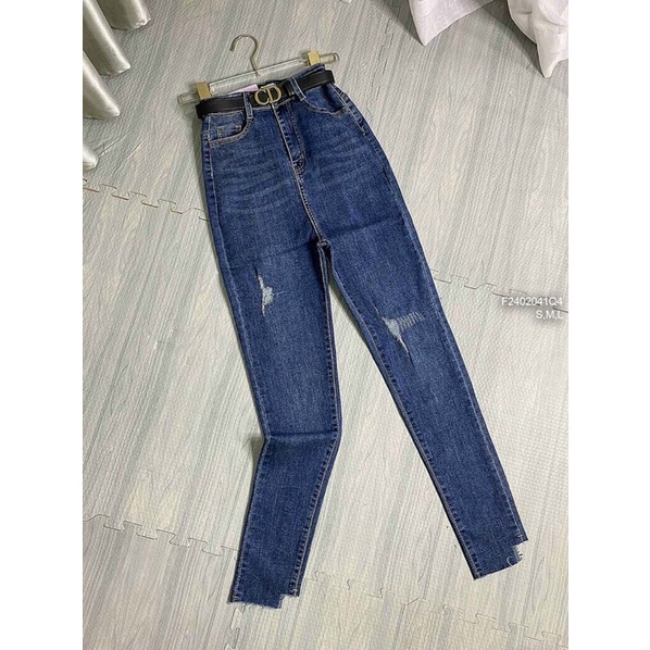 Quần jeans rách kiểu