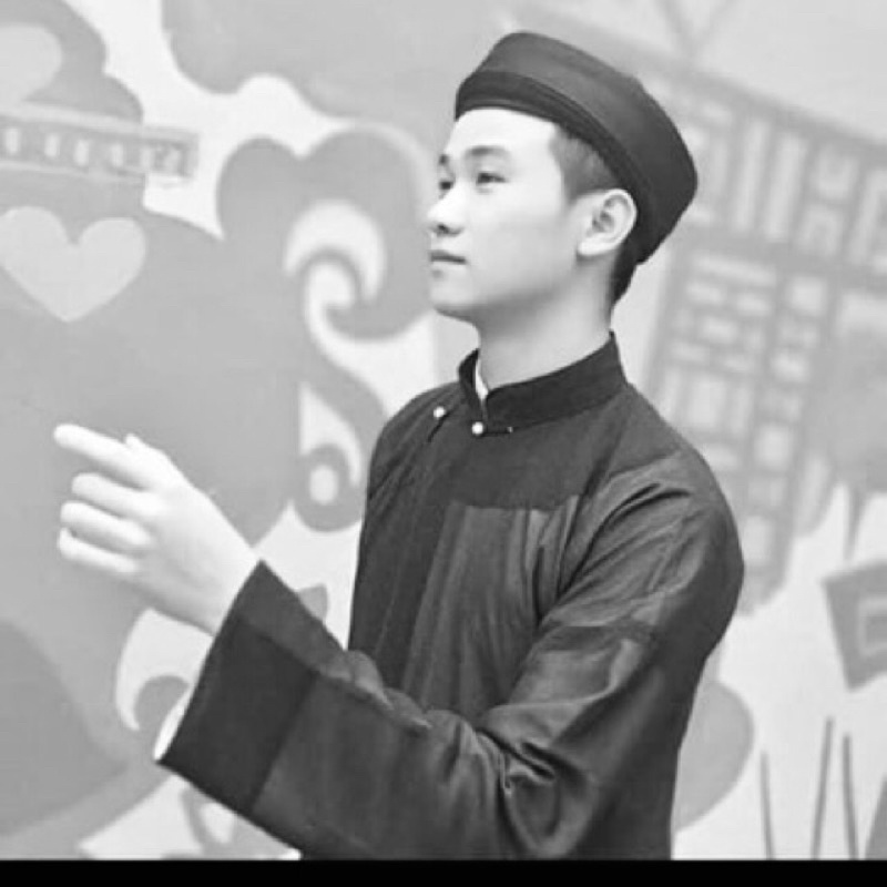 Áo tấc áo dài ngũ thân thời Nguyễn