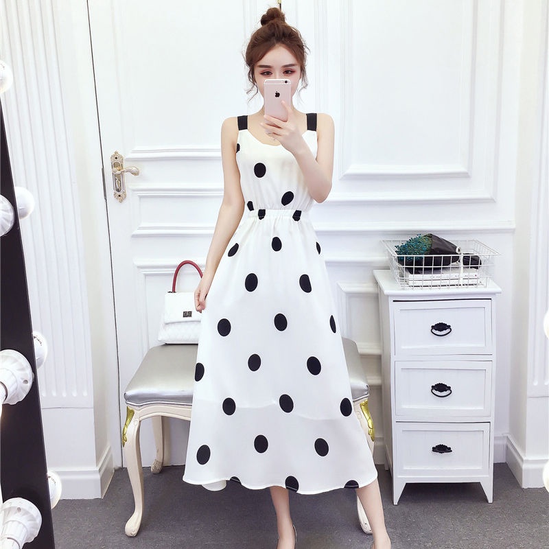 Đầm Công Chúa Hai Dây Tay Phồng Họa Tiết Chấm Bi Phong Cách Pháp