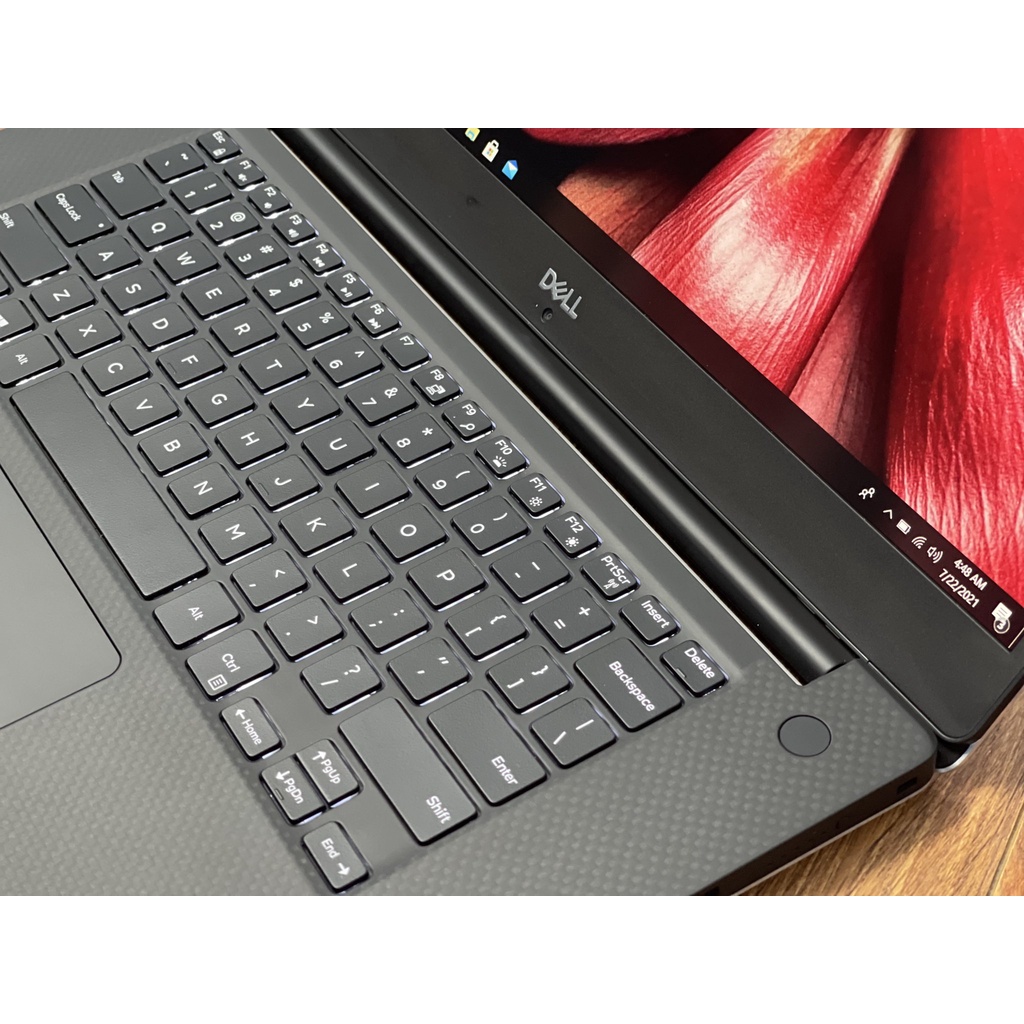 Dell XPS 9570 i5 8300H 8G SSD 256G 15.6FHD IPS 99% 1.8kg led KB Finger | BigBuy360 - bigbuy360.vn
