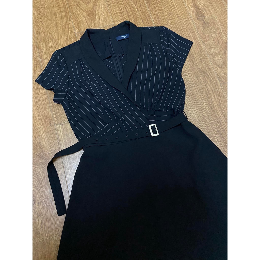Váy format size S, mới 95%