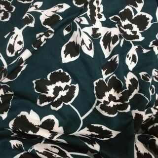 Vải khúc giá rẻ 25k khúc