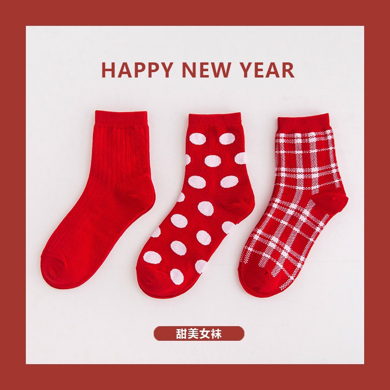 Set 3 đôi tất nữ sắc đỏ Happy New Year độc đáo TN113