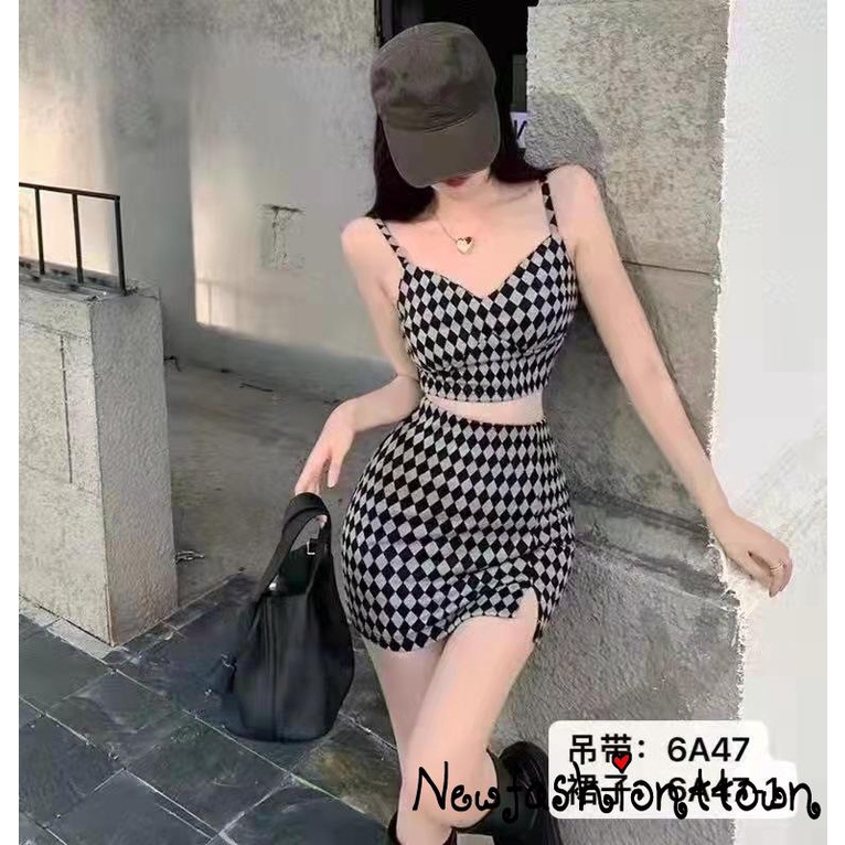Set Áo Tank Top + Chân Váy Họa Tiết Sọc Caro Xẻ Tà Thời Trang Cho Nữ