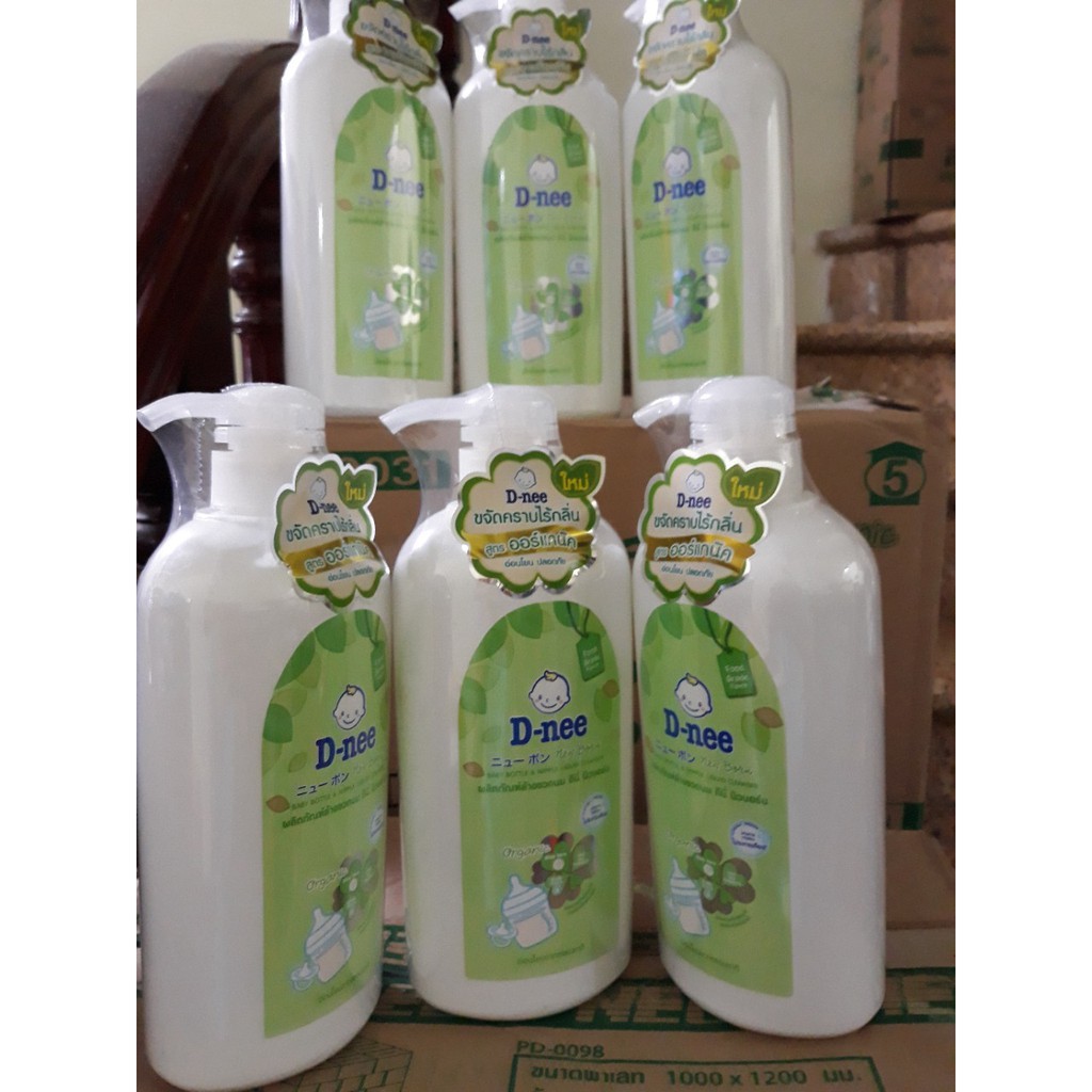 Nước rửa bình sữa Dnee dạng chai 620ml