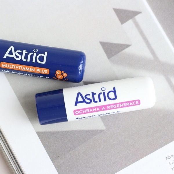 [Gift] Son Dưỡng Môi Mỡ Hươu Astrid 4.8g