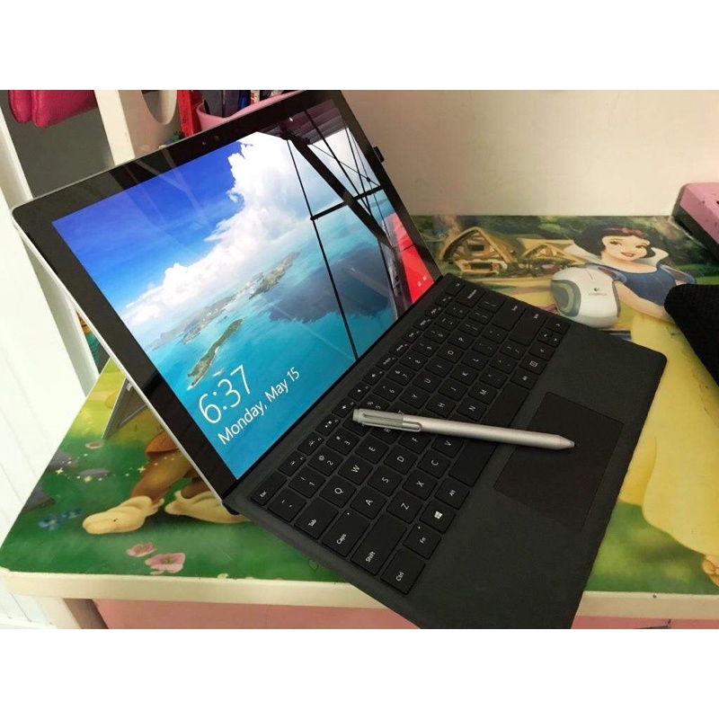 Laptop tapbet Surface Go mỏng đẹp chỉ 0,52kg zin đẹp win10 pro