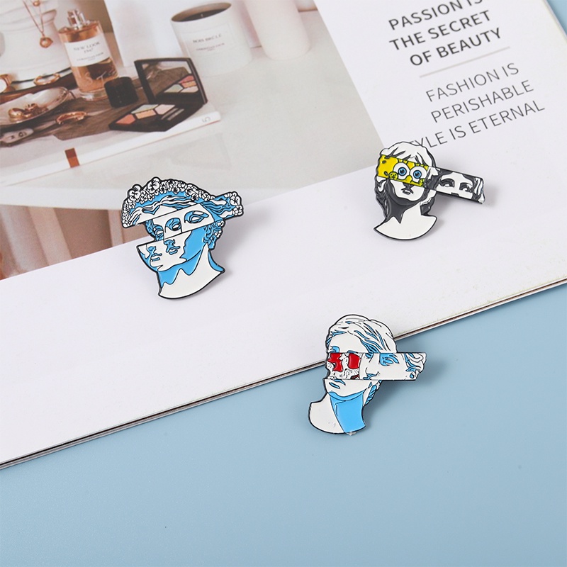 Ghim Cài Áo Hình Chú Bọt Biển Đáng Yêu