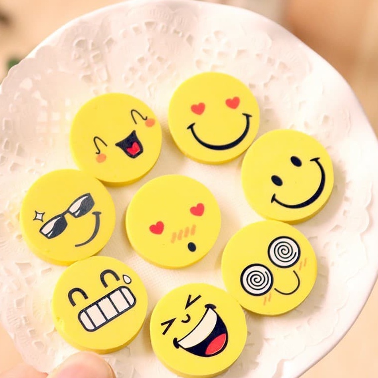Combo 4 viên gôm tẩy hình mặt cười dễ thương