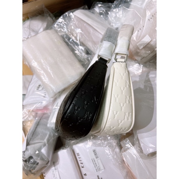 Túi mlb kẹp nách