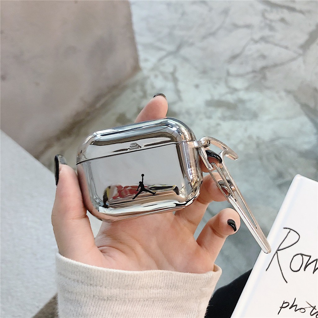 Vỏ bảo vệ hộp sạc tai nghe bằng silicon mạ cho iPhone AirPods Pro AirPods 1 AirPods 2 | BigBuy360 - bigbuy360.vn