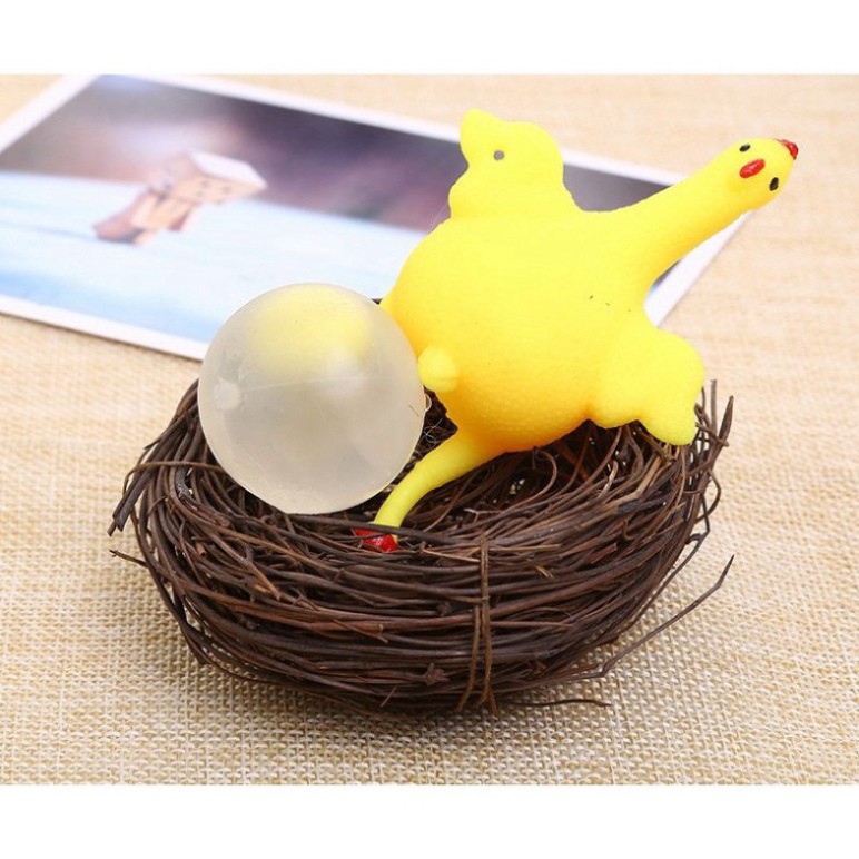 DVQ Móc khóa đồ chơi gà đẻ trứng 8 I240