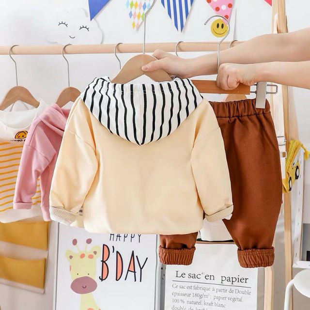 Bộ Gấu Bear kẻ mũ cho bé 8-18kg | BigBuy360 - bigbuy360.vn