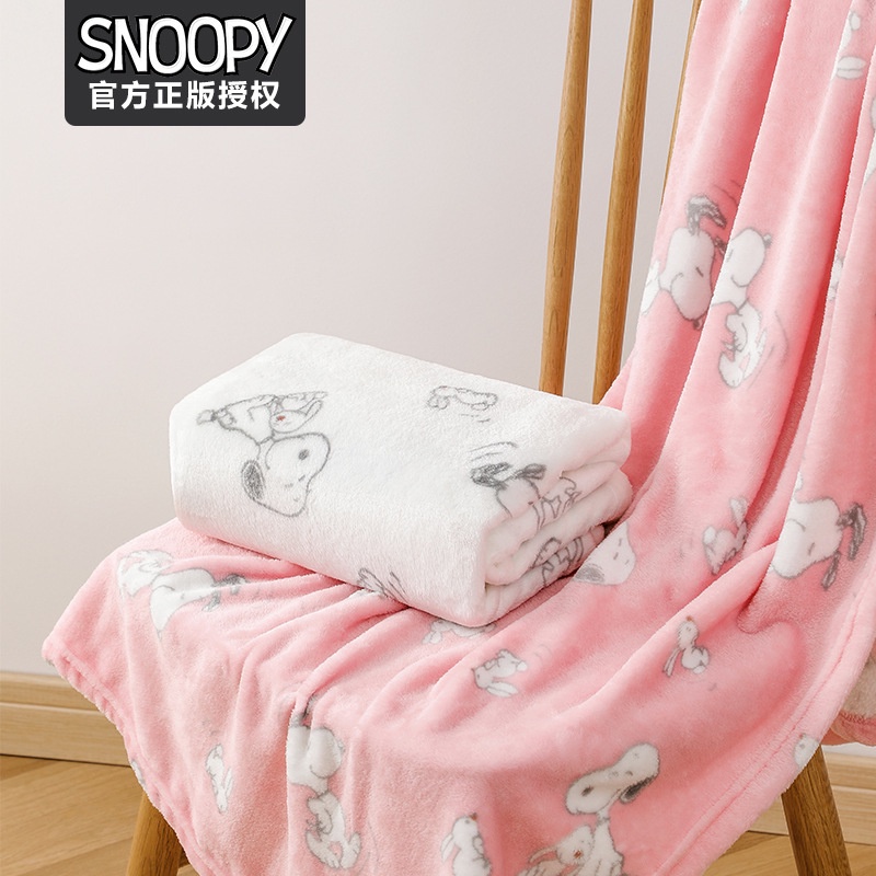 Chăn Flannel họa tiết hoạt hình snoopy xinh xắn