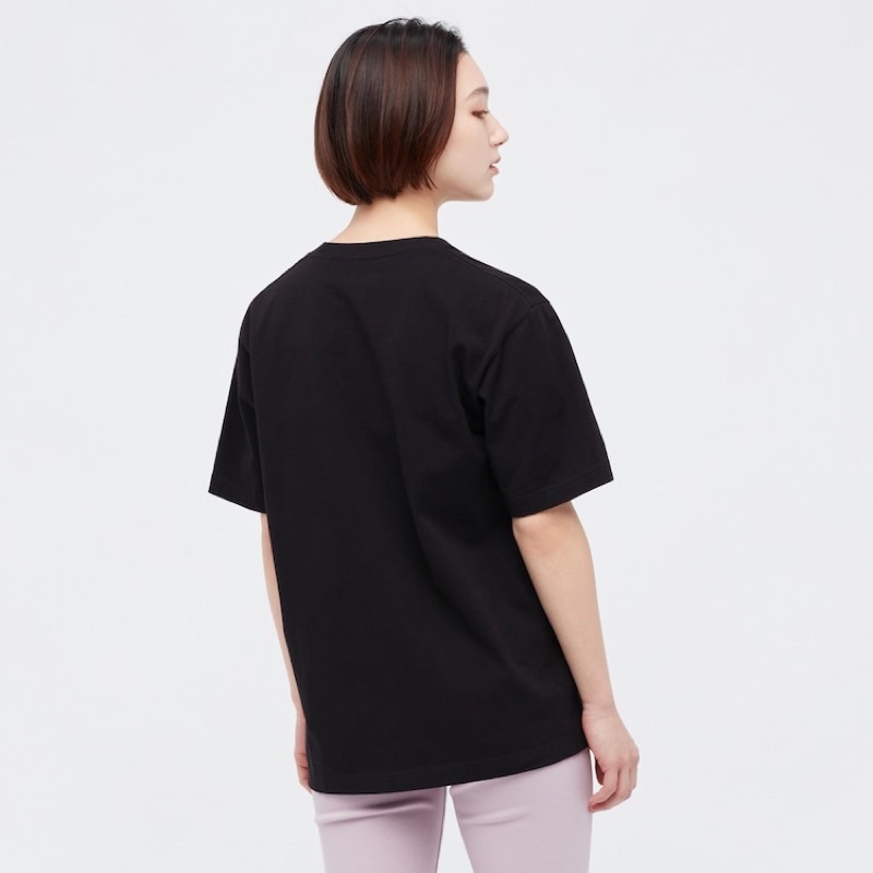 Áo phông nữ cổ tròn YOASOBI UT xinh xắn, dễ thương của Uniqlo