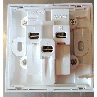 Ổ ĐÔI 3 CHẤU LiOA MẶT VUÔNG.