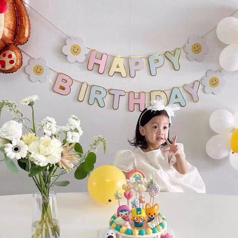 Dây chữ Happy Birthday hoa cúc pastel ép kim viền vàng,phụ kiện trang trí sinh nhật phong cách Hàn Quốc