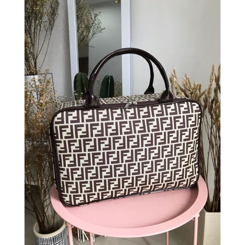 Fendi MOTIF Cốc cà phê (tốt màu sắc tùy chọn)