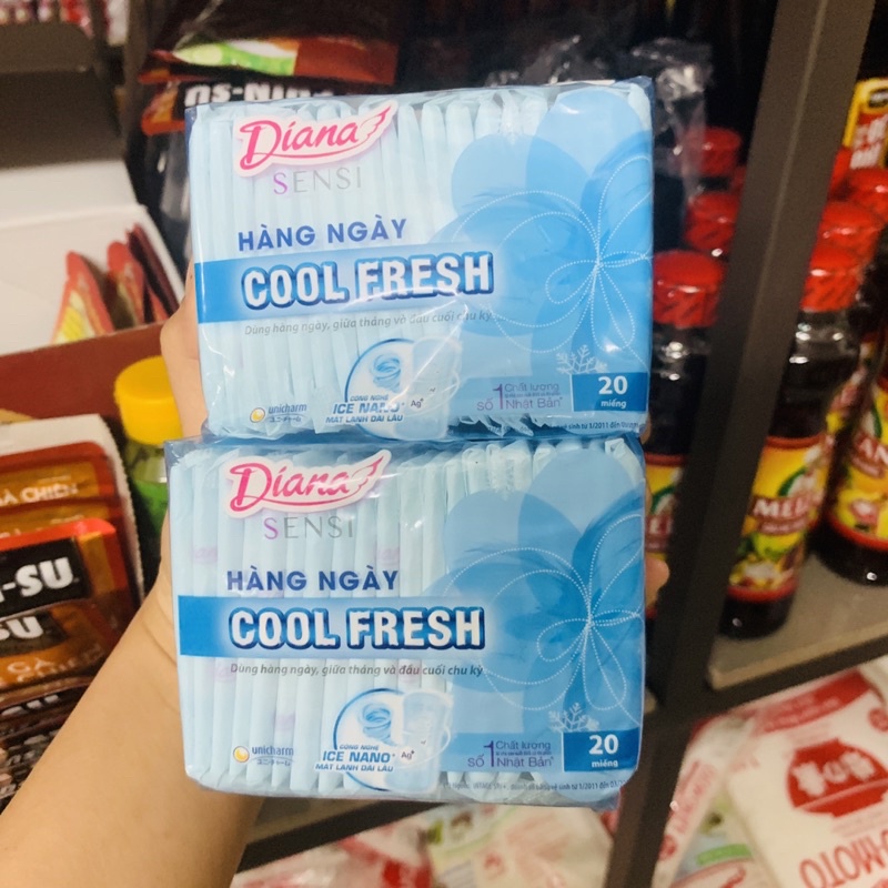 Gói 20 Miếng Băng Vệ Sinh Diana Sensi Hàng Ngày Cool Fresh