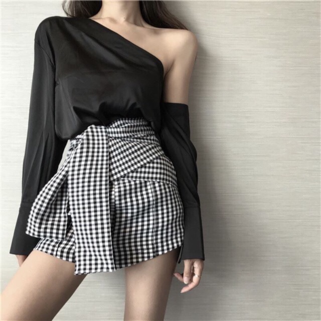 (Sẵn) Set váy trễ vai / Chân váy kẻ