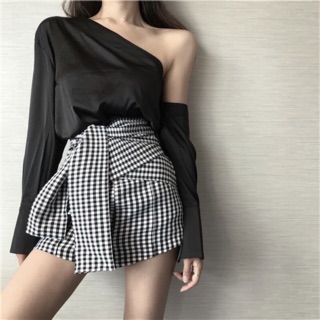 Set váy trễ vai / Chân váy kẻ