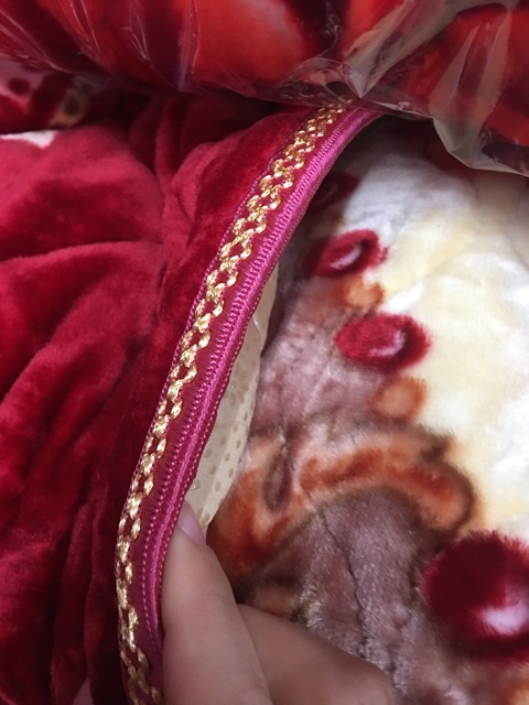 Thảm trải giường, sập nhung tuyết hàng nhập