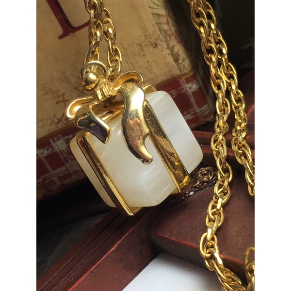 Vòng cổ vintage-dây xích dài mặt dây hình gói quà/hộp quà