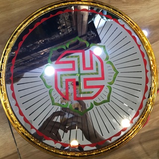 Đèn hào quang cơ led sen vạn