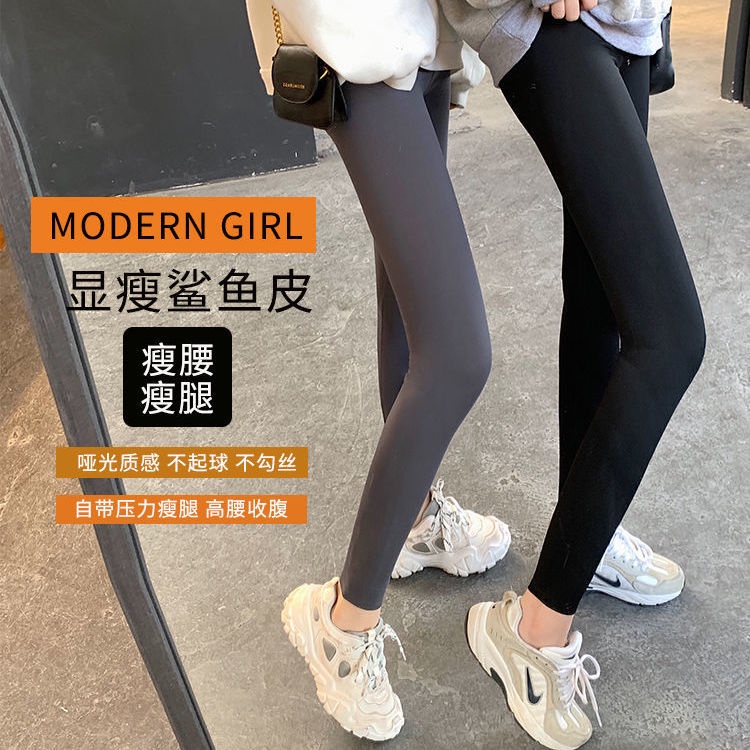 Quần legging kiểu dáng thời trang cho tập yoga | BigBuy360 - bigbuy360.vn