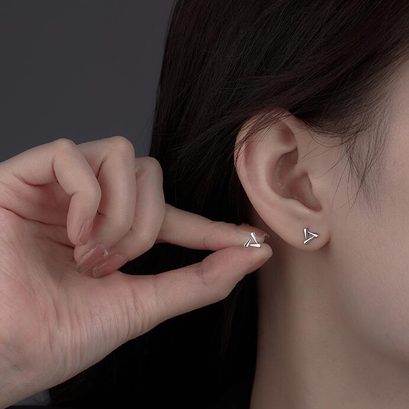 1 đôi bông tai mạ bạc S925 thiết kế hình học đơn giản không gây dị ứng