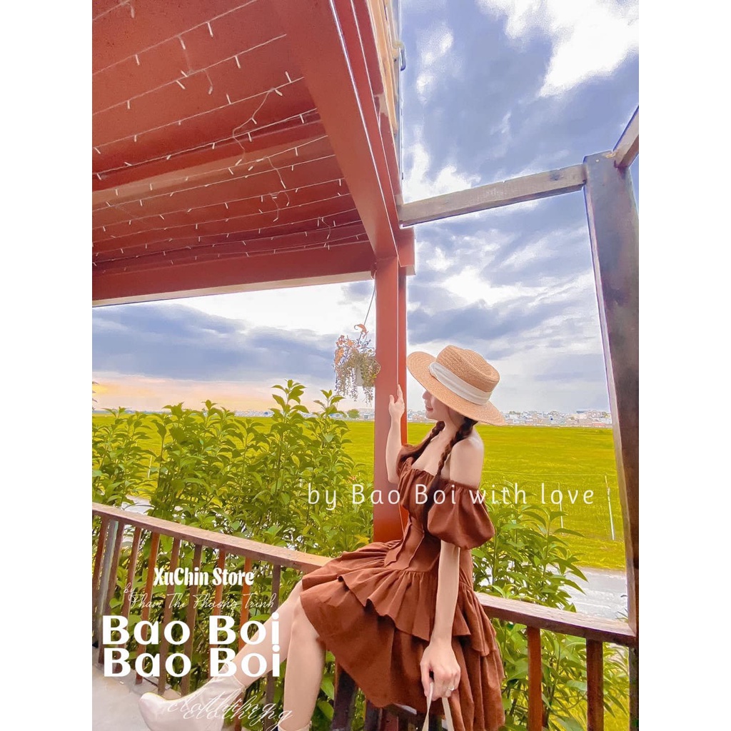 Váy trễ vai tầng