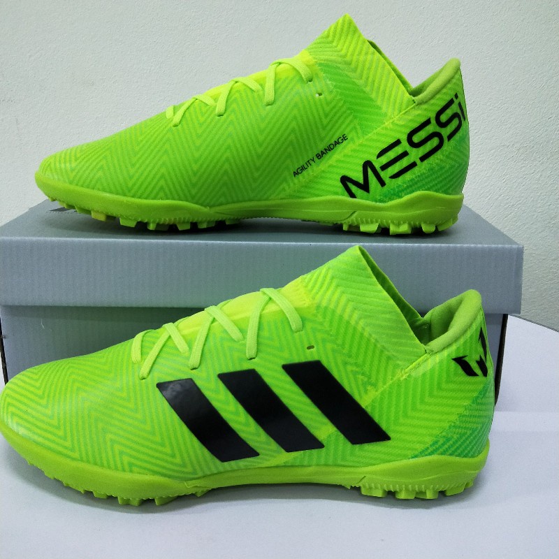 Giày đá bóng Nemeziz Messi Tango 18.3 TF xanh chuối