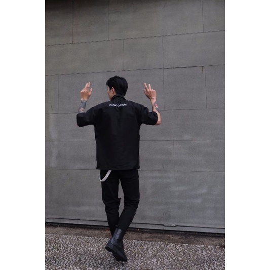 Áo sơ mi thêu OWN