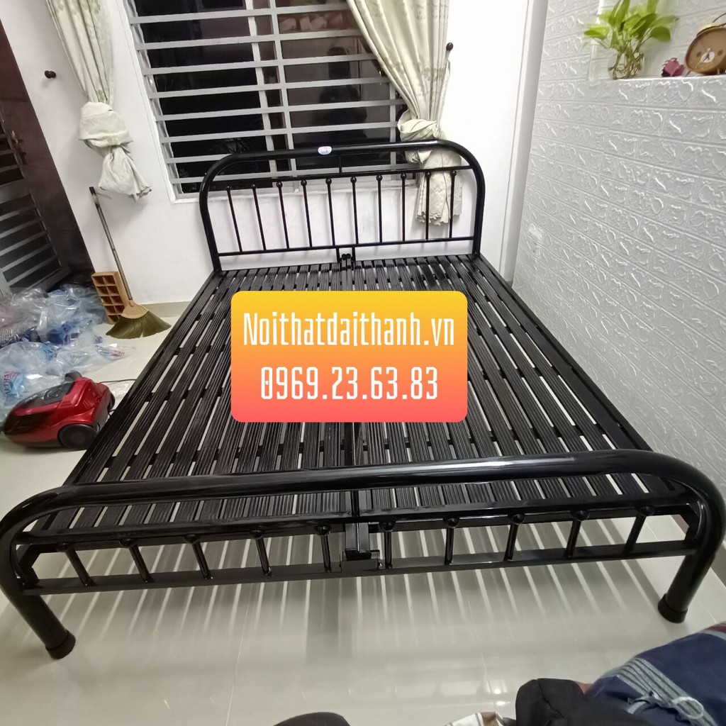 Giường sắt 1m2x2m chấm bi Đại THÀNH | BigBuy360 - bigbuy360.vn