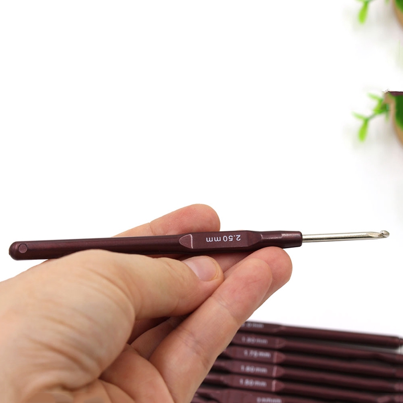 Bộ 16 Cây Kim Móc Đan Len Tay Cầm Bằng ABS