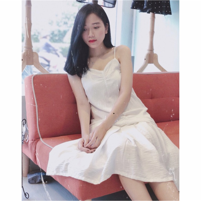 Đầm xô trắng nhún đùi