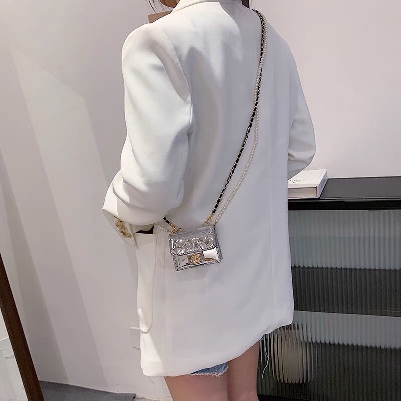 Túi Đeo Chéo Mini Hình Vuông Đính Hạt Ngọc Trai Giả Phong Cách Chanel Sang Trọng Thời Trang Cho Nữ 2021