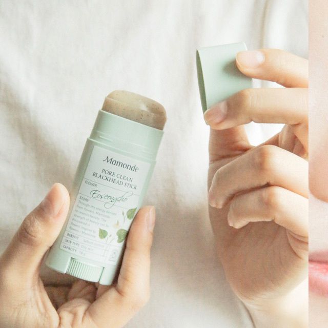 Thanh lăn ngăn ngừa và giảm mụn đầu đen Mamonde