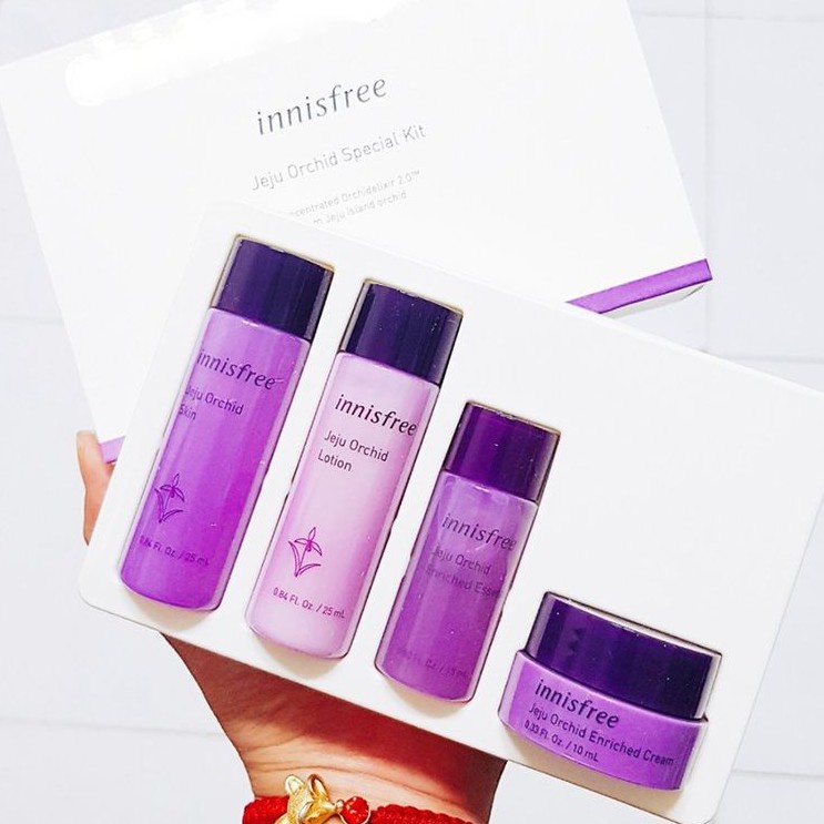 Bộ kit Innisfree Trà Xanh 4 món Green Tea Special Kit EX Set (4 Sản Phẩm)