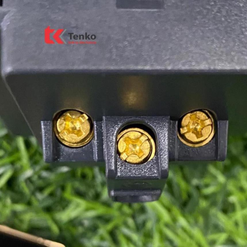 Bán sỉ- Ổ cắm USB âm tường đen viền vàng nhựa Acrylic có lớp chắn chống giật  Tenko TK-F66-18 ONMI.VN chính hãng.