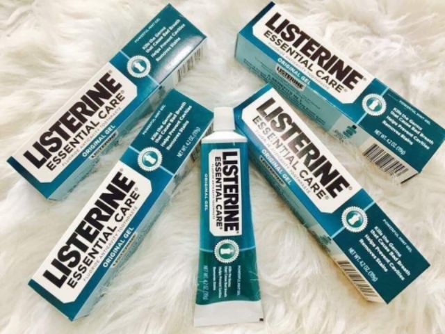 Kem đánh răng Listerine Mỹ 119g