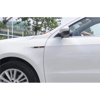 Bộ 2 mang cá dán xe ô tô MC018 (hyun)