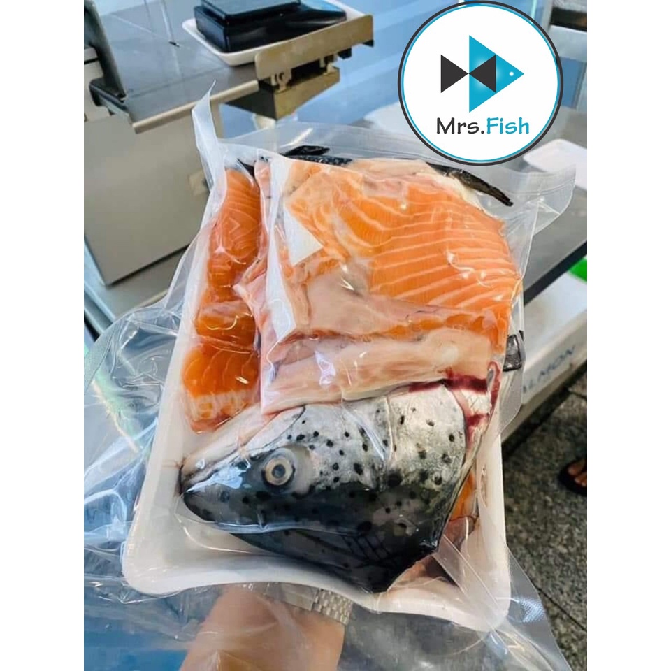 Bộ đầu xương Cá Hồi Tươi  Nauy