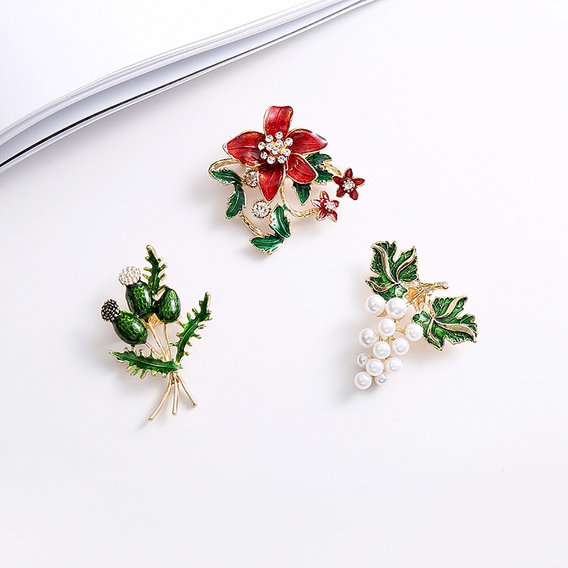 Ghim Cài Áo Hình Chiếc Lá Phong Cách Retro Thời Trang Cho Nữ