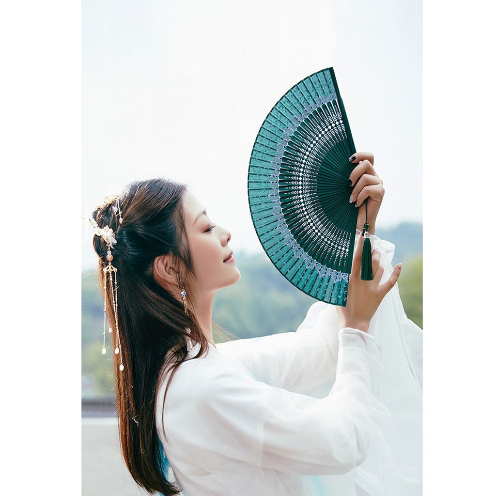 (BẢN ĐẸP) Quạt cổ trang LỤC TRÚC LÂM gắn tua rua cosplay cổ trang kết hợp cổ phục trang trí ngày tết