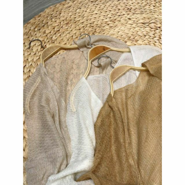 ÁO KHOÁC CARDIGAN LEN SIÊU MỎNG VÀ MỀM MẠI | BigBuy360 - bigbuy360.vn