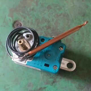 Giơ le bình nóng lạnh picenza xịn